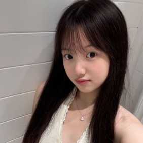 罗湖三点粉嫩白虎嫩妹服务一婷婷